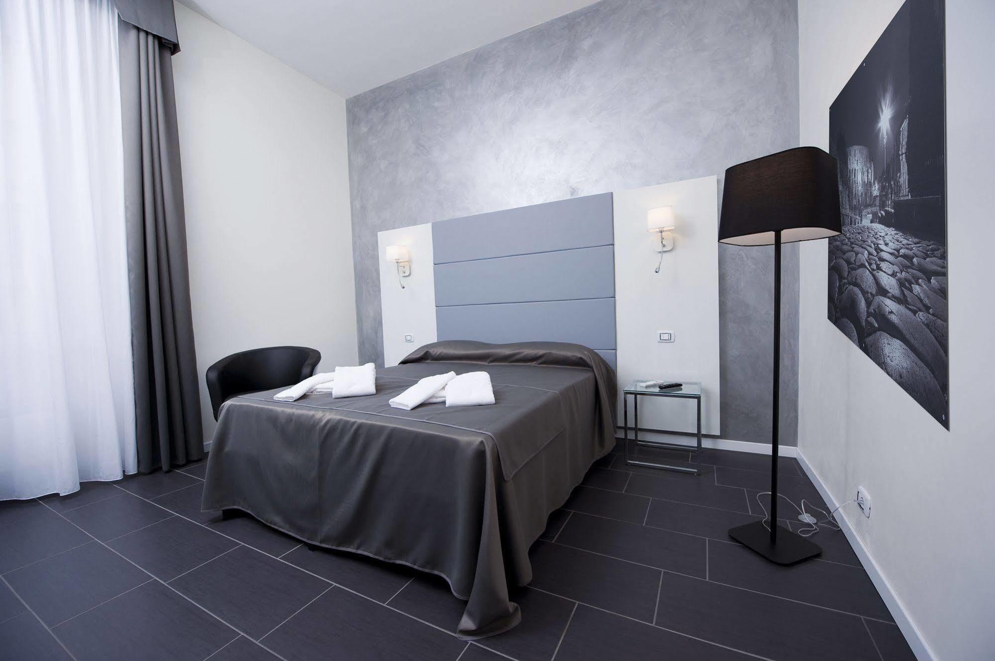 Hotel Grey&White Roma Exterior foto