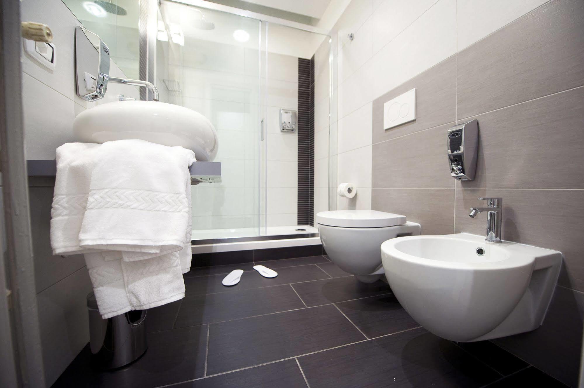 Hotel Grey&White Roma Exterior foto
