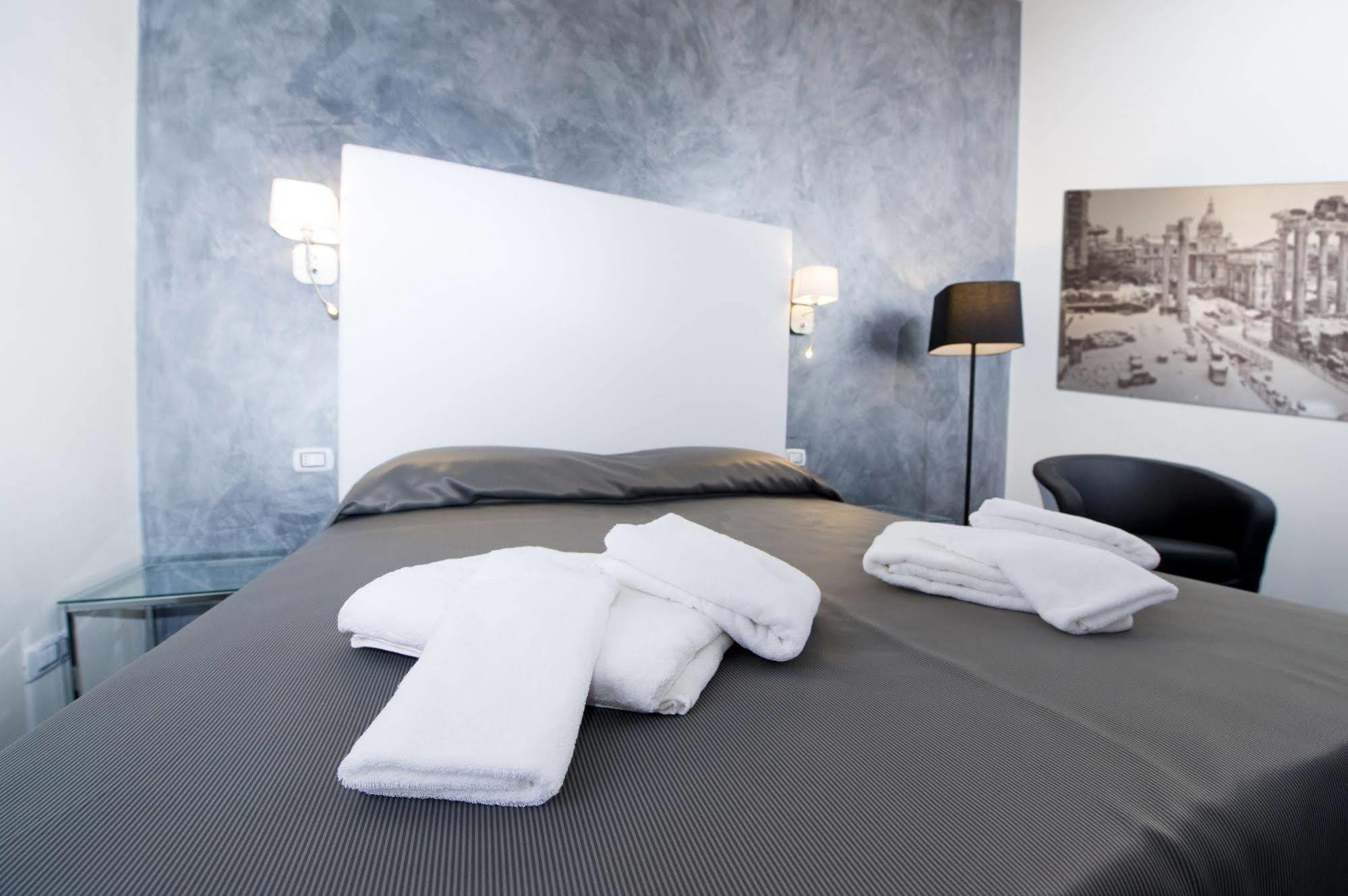 Hotel Grey&White Roma Exterior foto