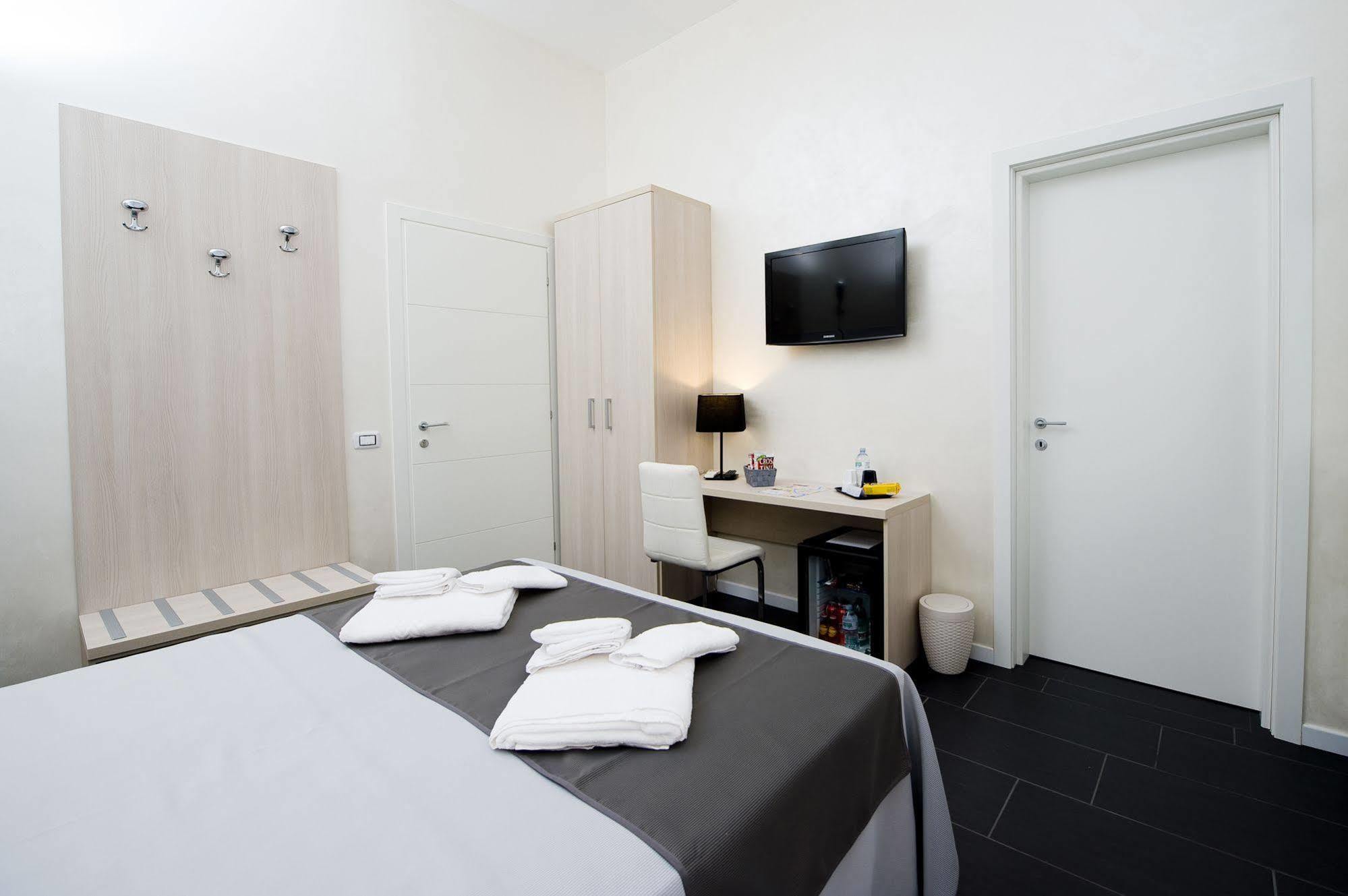 Hotel Grey&White Roma Exterior foto